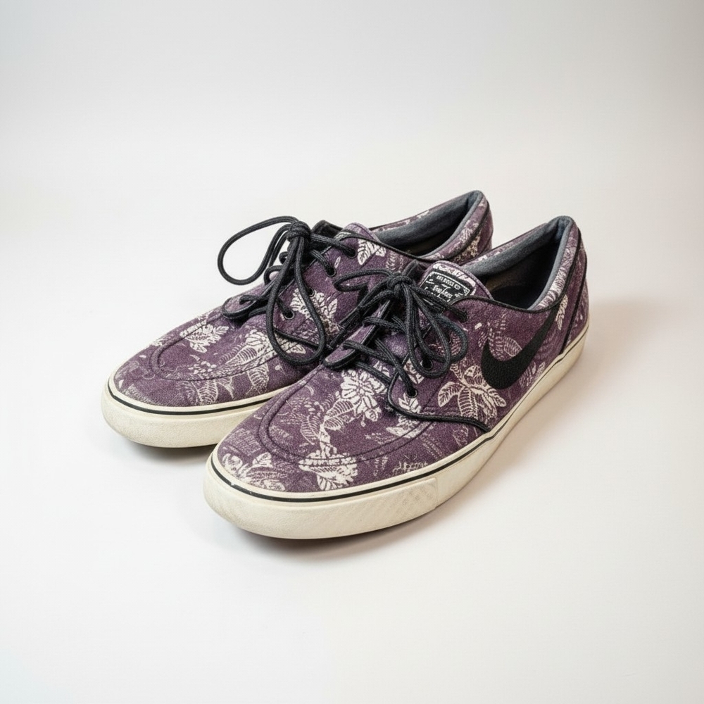 Vintage Nike SB Stefan Janoski Floral Print Skate Shoes Purple Canvas Low Top